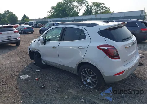 2017 Buick Encore Sport Touring z USA, uszkodzony, nr VIN KL4CJ2SB2HB107422